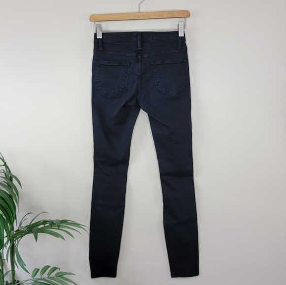 Frame | Le Skinny de Jeanne Distressed Black Jeans Size 24 - Picture 4 of 6